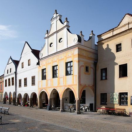Hotel Pivonka Славонице Экстерьер фото