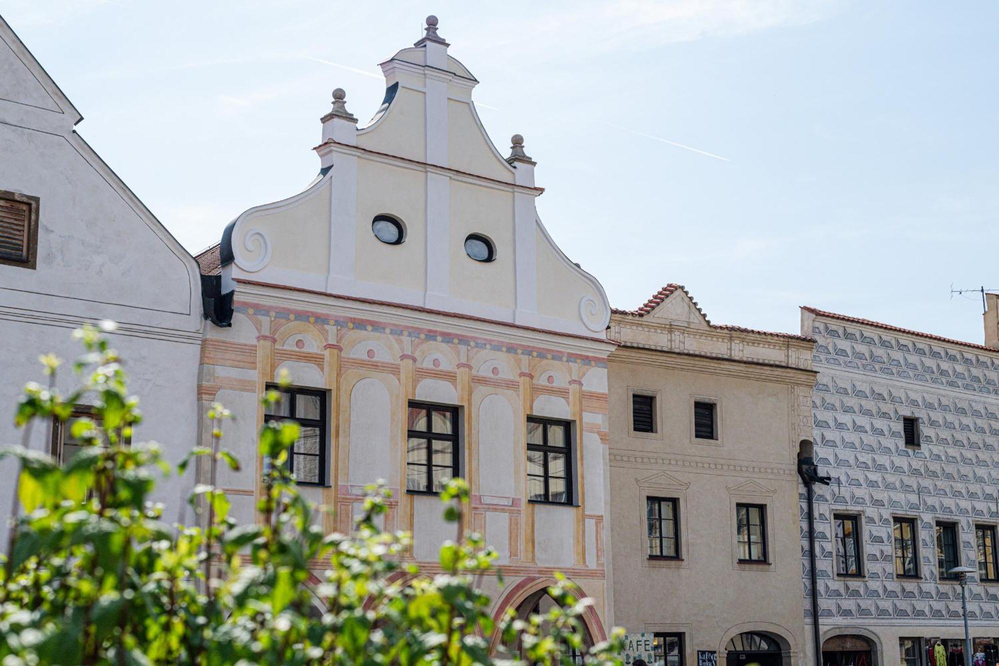Hotel Pivonka Славонице Экстерьер фото